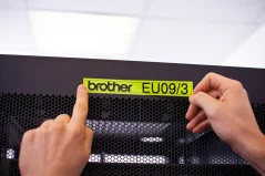 BROTHER TZE-C51 čierna na fluorescentej žltej 24 mm dĺžka 5 metrov