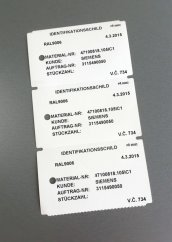 Plastová visačka s otvorom, 100 x 60 mm, biela, 700 ks